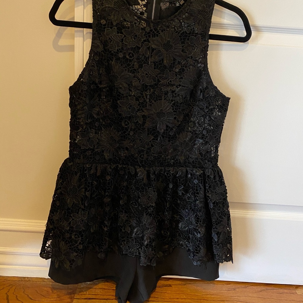 Endless Rose women’s lace black romper shorts Sz S